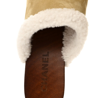 Chanel Suede Shearling CC Clogs 40 Beige 8 of 10
