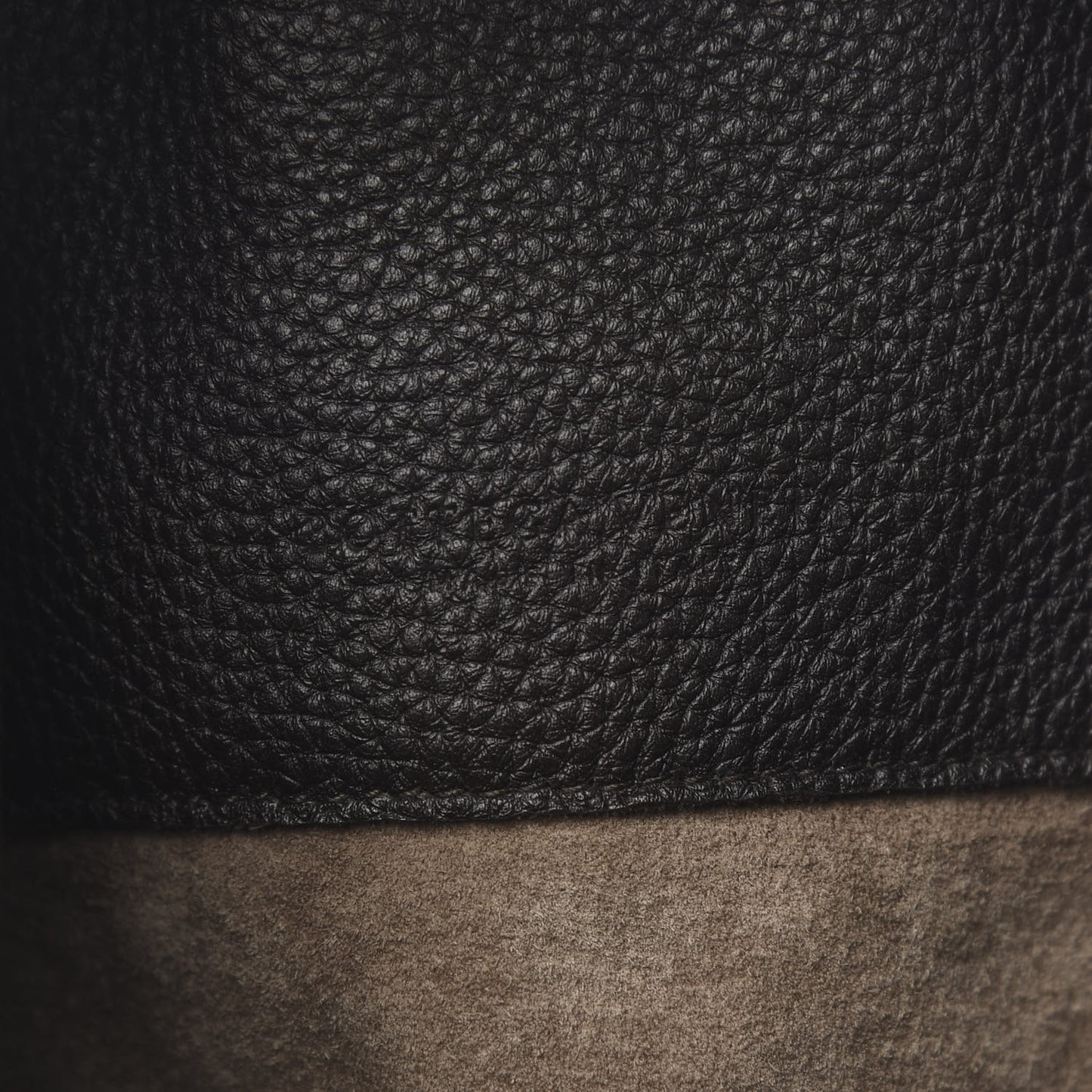 Cervo Deerskin Hobo Ebano