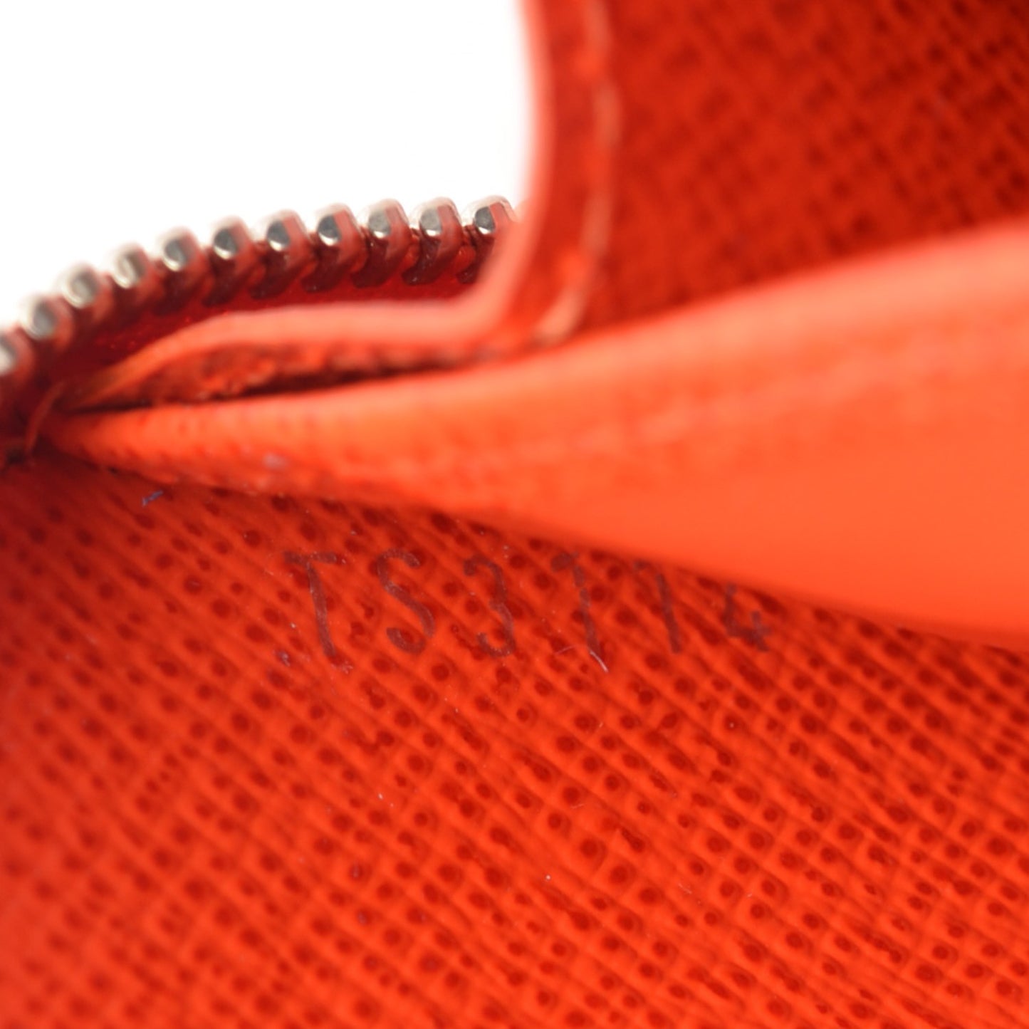 Epi Zippy Coin Purse Piment
