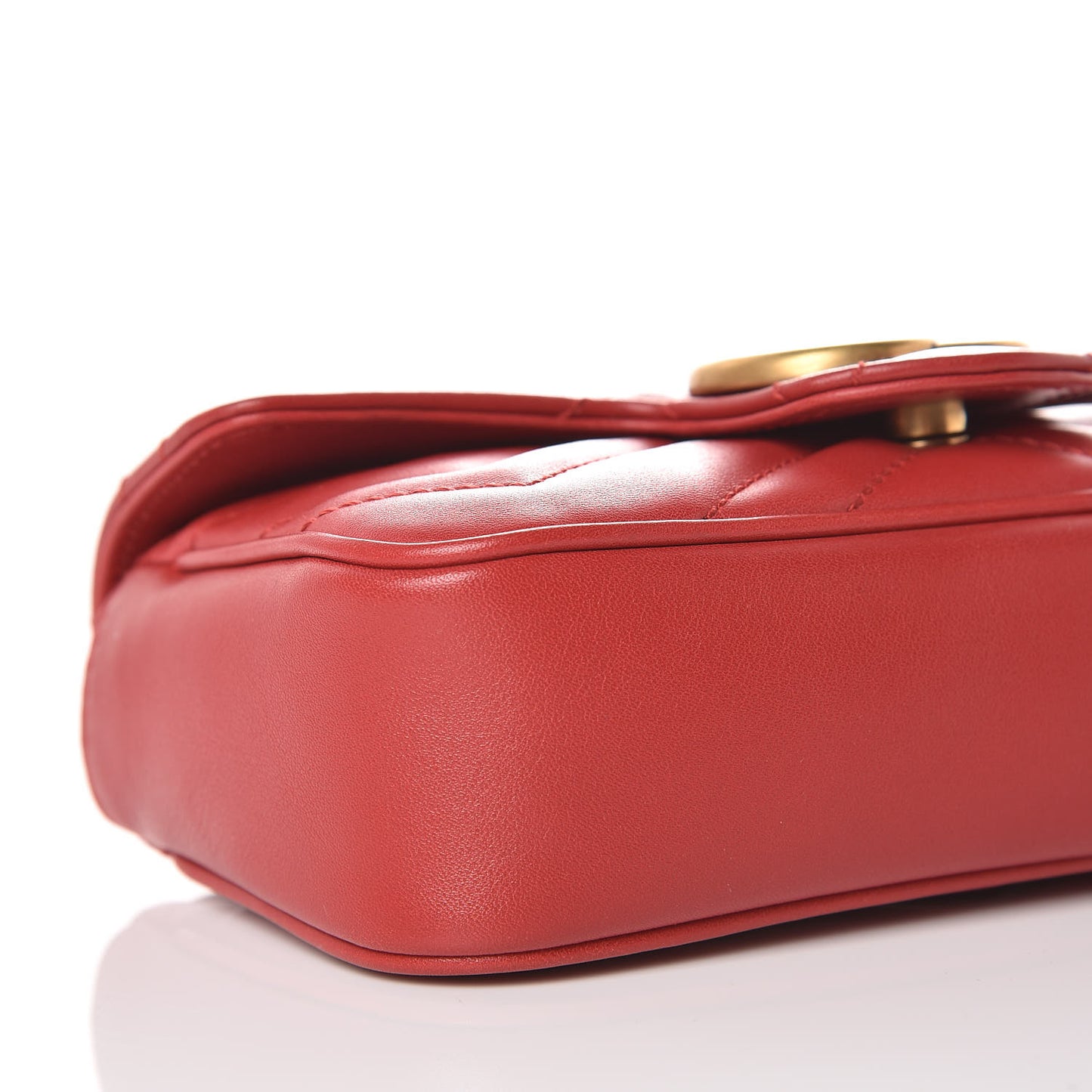 Calfskin Matelasse Super Mini GG Marmont Shoulder Bag Hibiscus Red