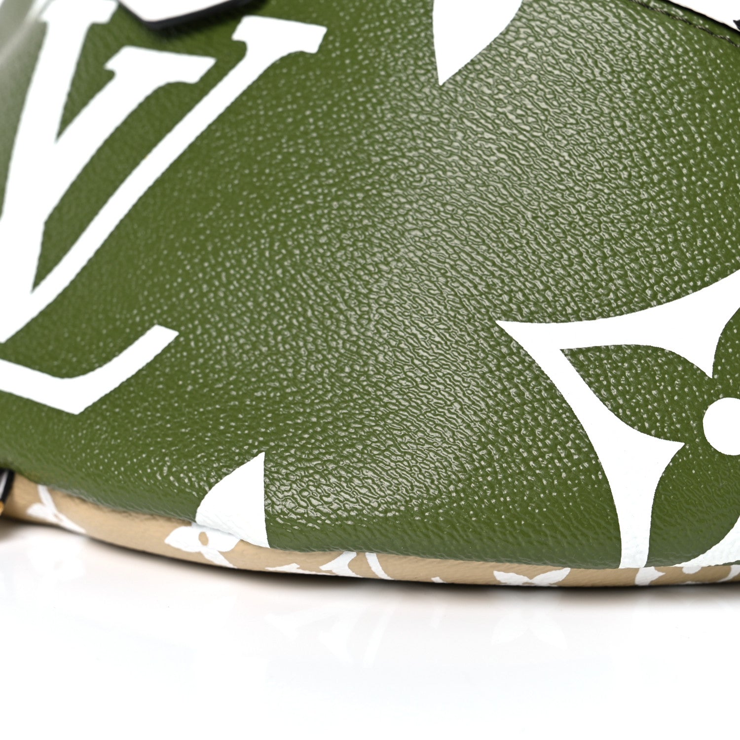 Louis Vuitton Monogram Giant Bumbag Kaki Beige 8 of 9