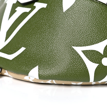 Louis Vuitton Monogram Giant Bumbag Kaki Beige 8 of 9