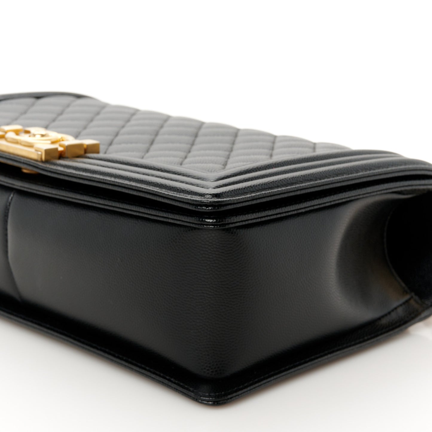Caviar Quilted New Medium Boy Flap Black