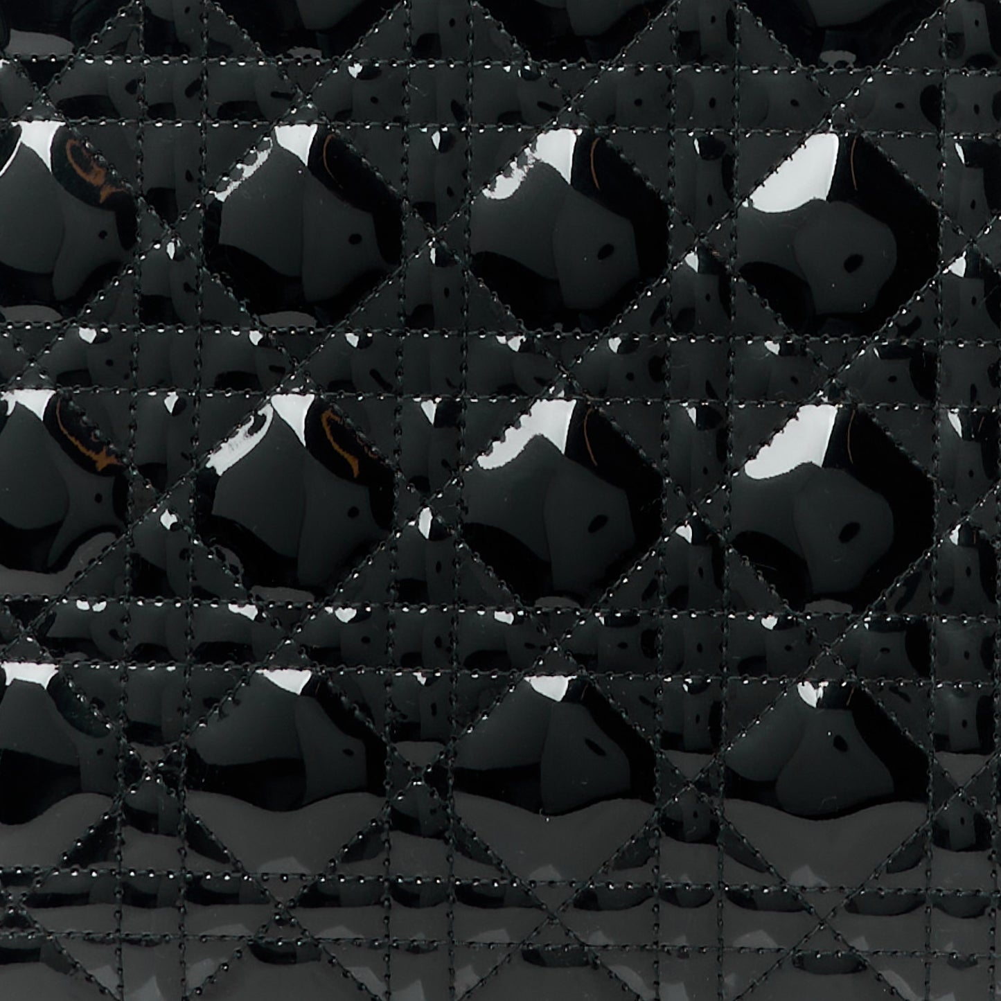 CHRISTIAN DIOR Patent Cannage Large Lady Dior Black