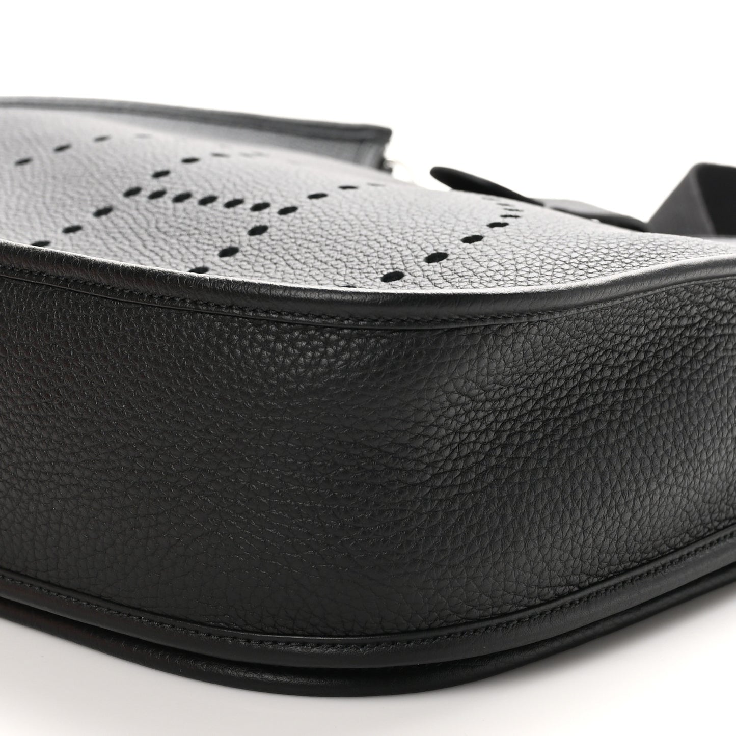 Taurillon Clemence Evelyne III GM Black