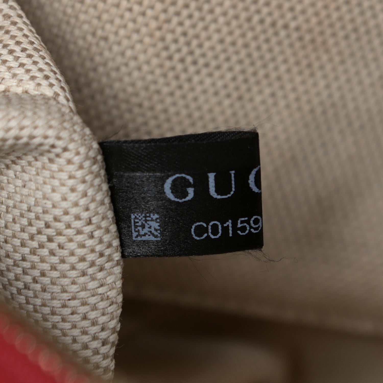 Gucci Pebbled Calfskin Small Soho Disco Bag Tabasco Red 7 of 10