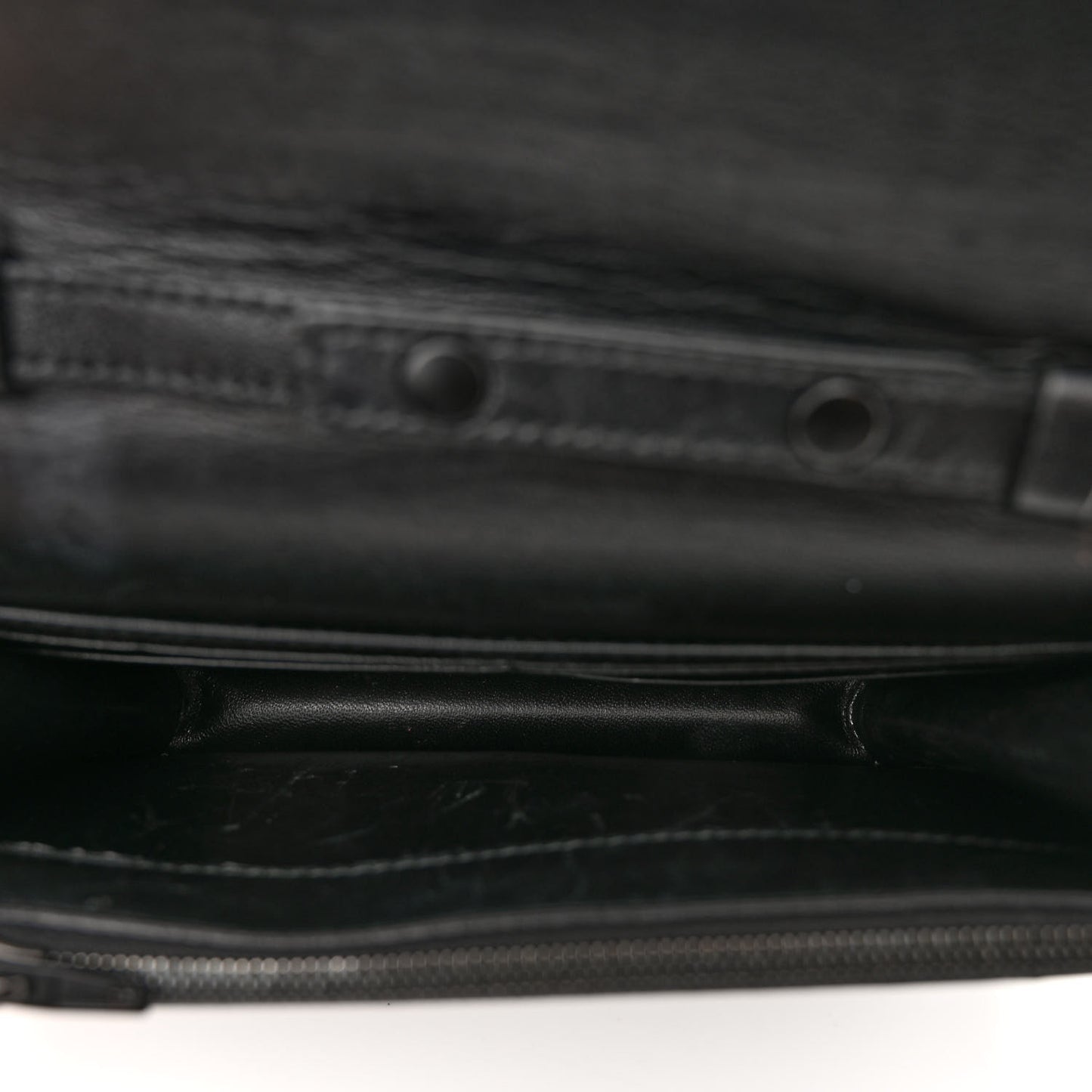 Smooth Calfskin B Wallet on Chain Black