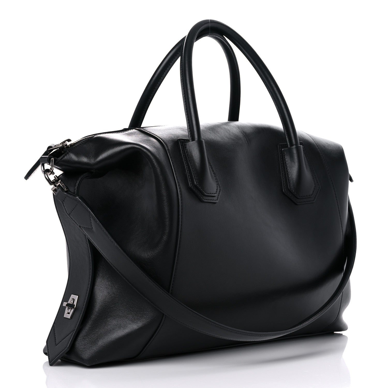 Givenchy Smooth Calfskin Medium Soft Antigona Black 3 of 17