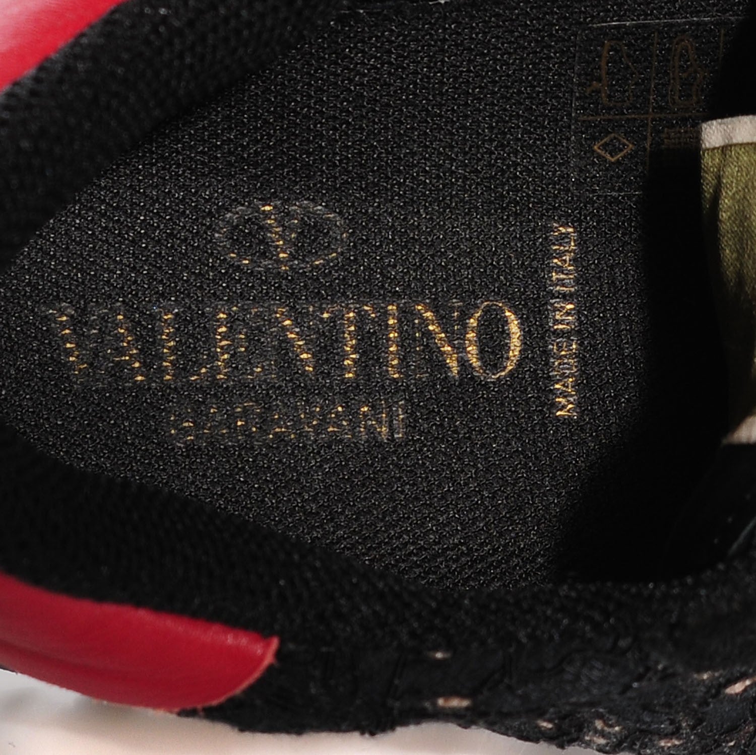 Valentino Garavani Macrame Lace Suede Womens Rockrunner Sneakers 36 Black 7 of 8