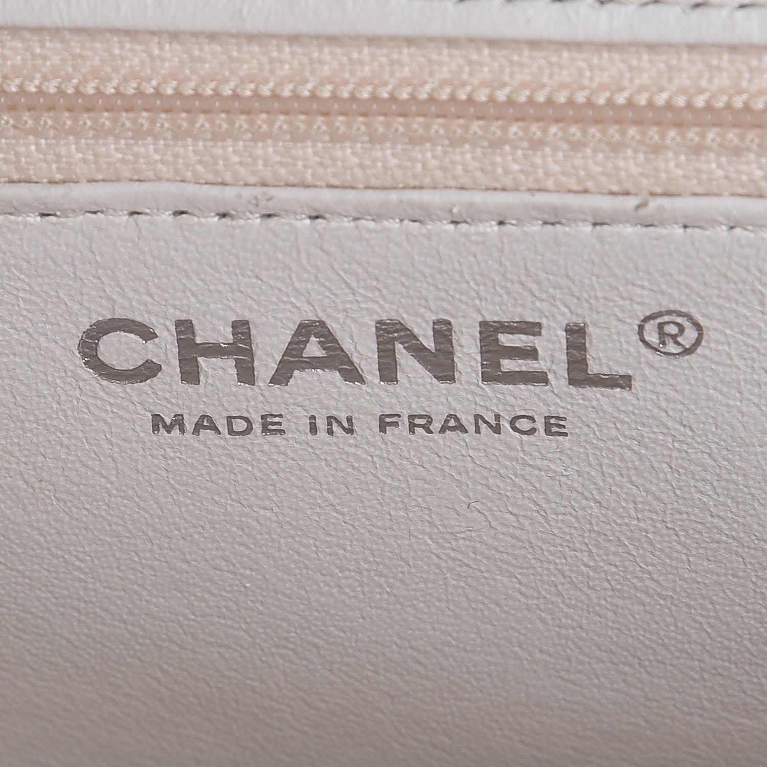 Chanel Tweed Zip Tote White Black 6 of 7