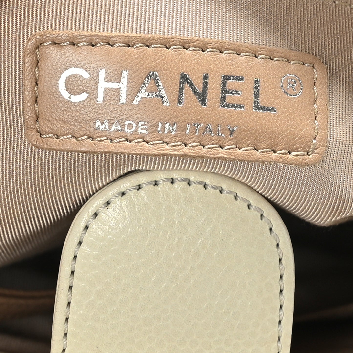 Caviar Quilted Petit Shopping Tote PST Light Beige