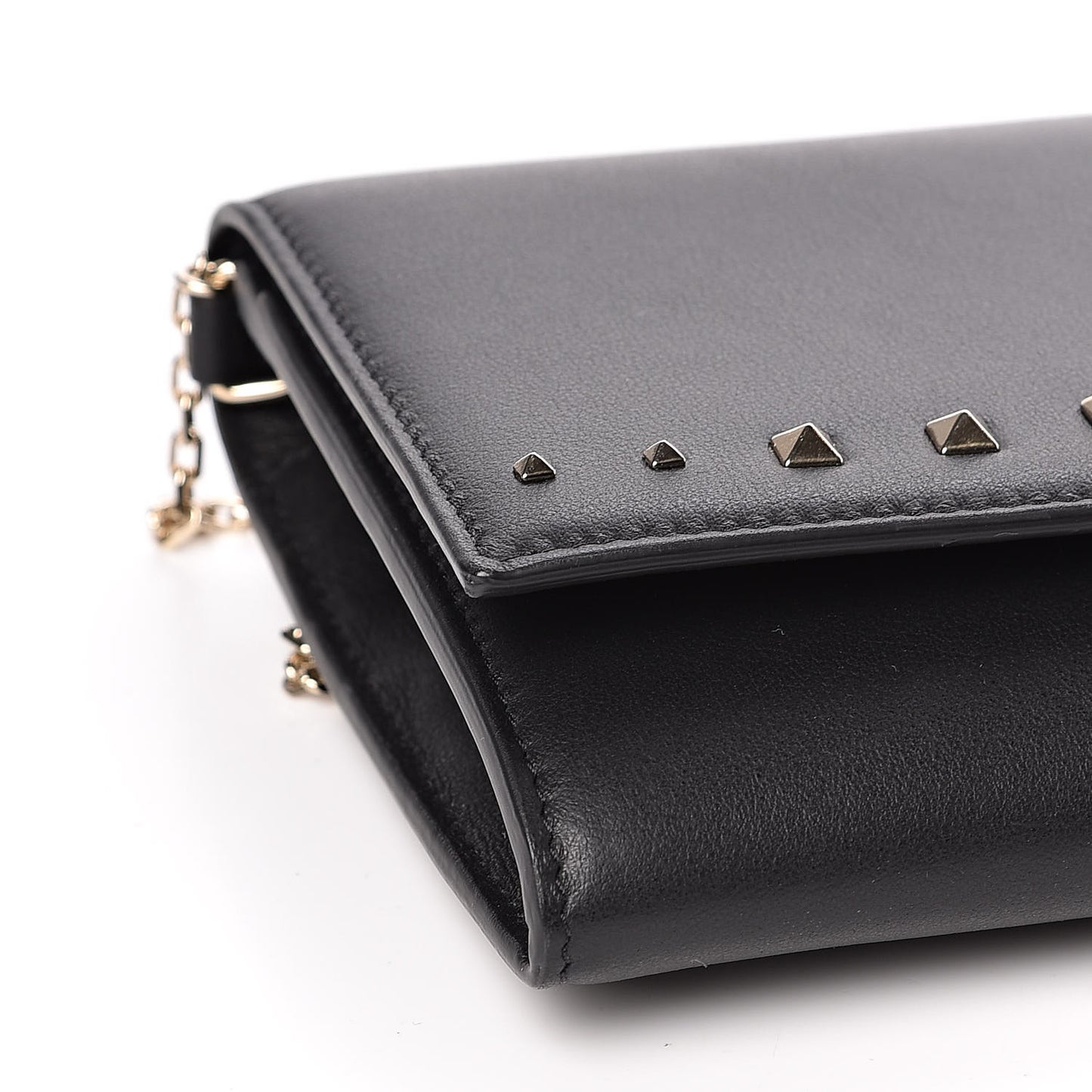 Vitello Rockstud Crossbody Wallet on Chain Black