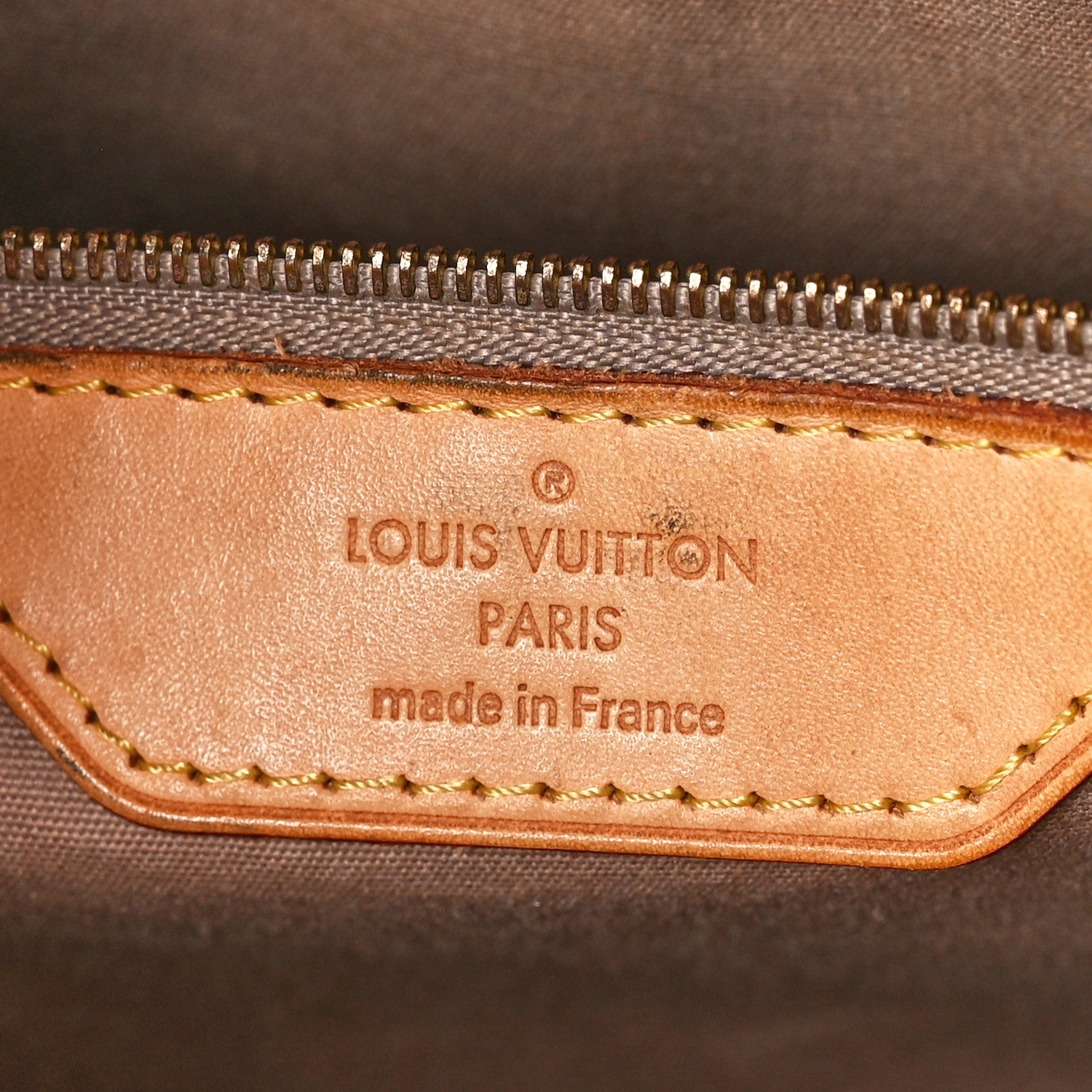 Louis Vuitton Vernis Brea MM Blanc Corail 6 of 12