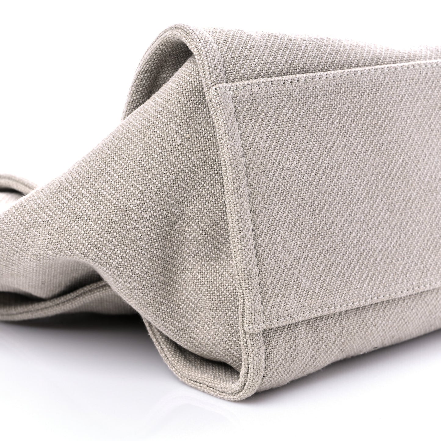 Mixed Fibers Medium Deauville Tote Beige Black