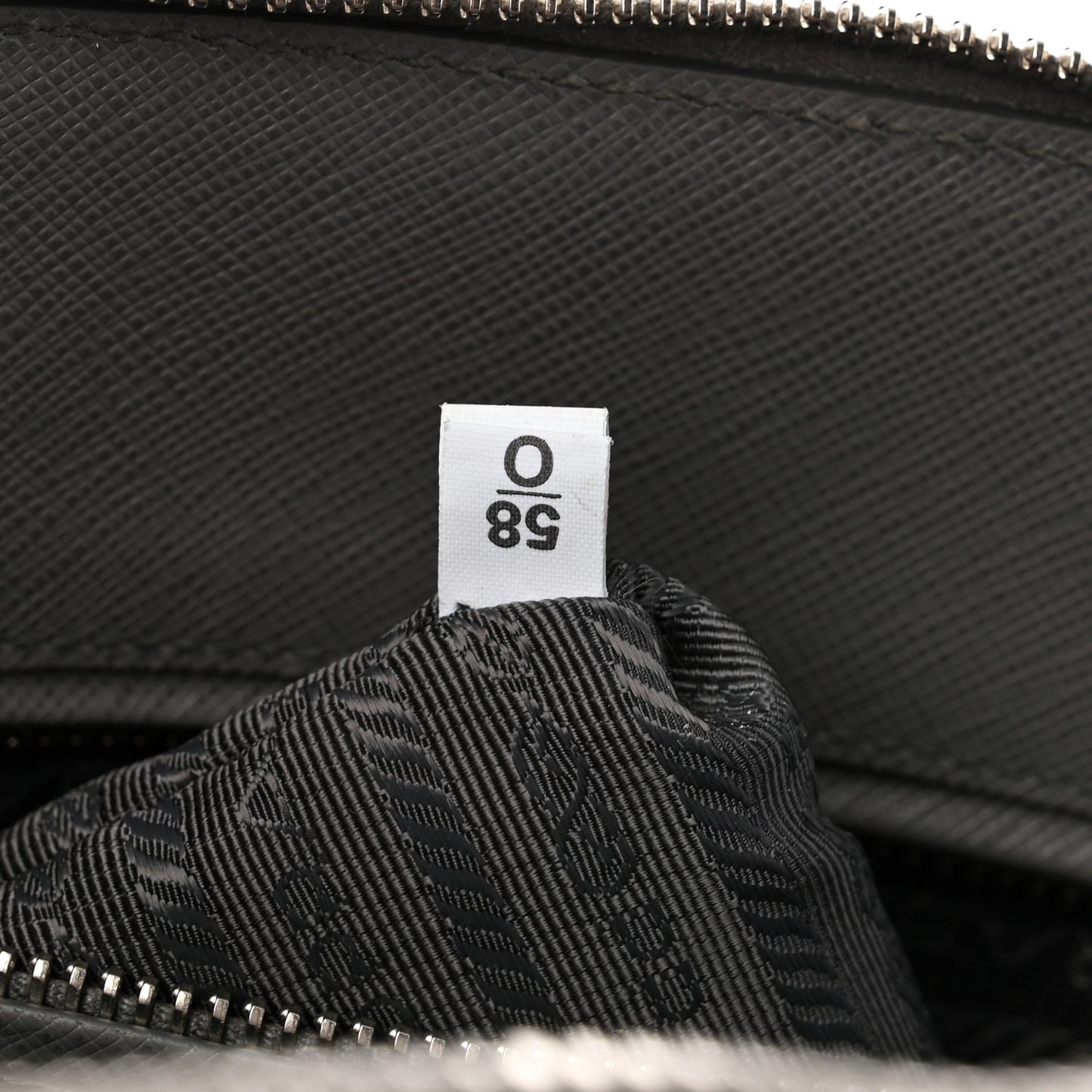 Saffiano Lux Medium Promenade Tote Marmo