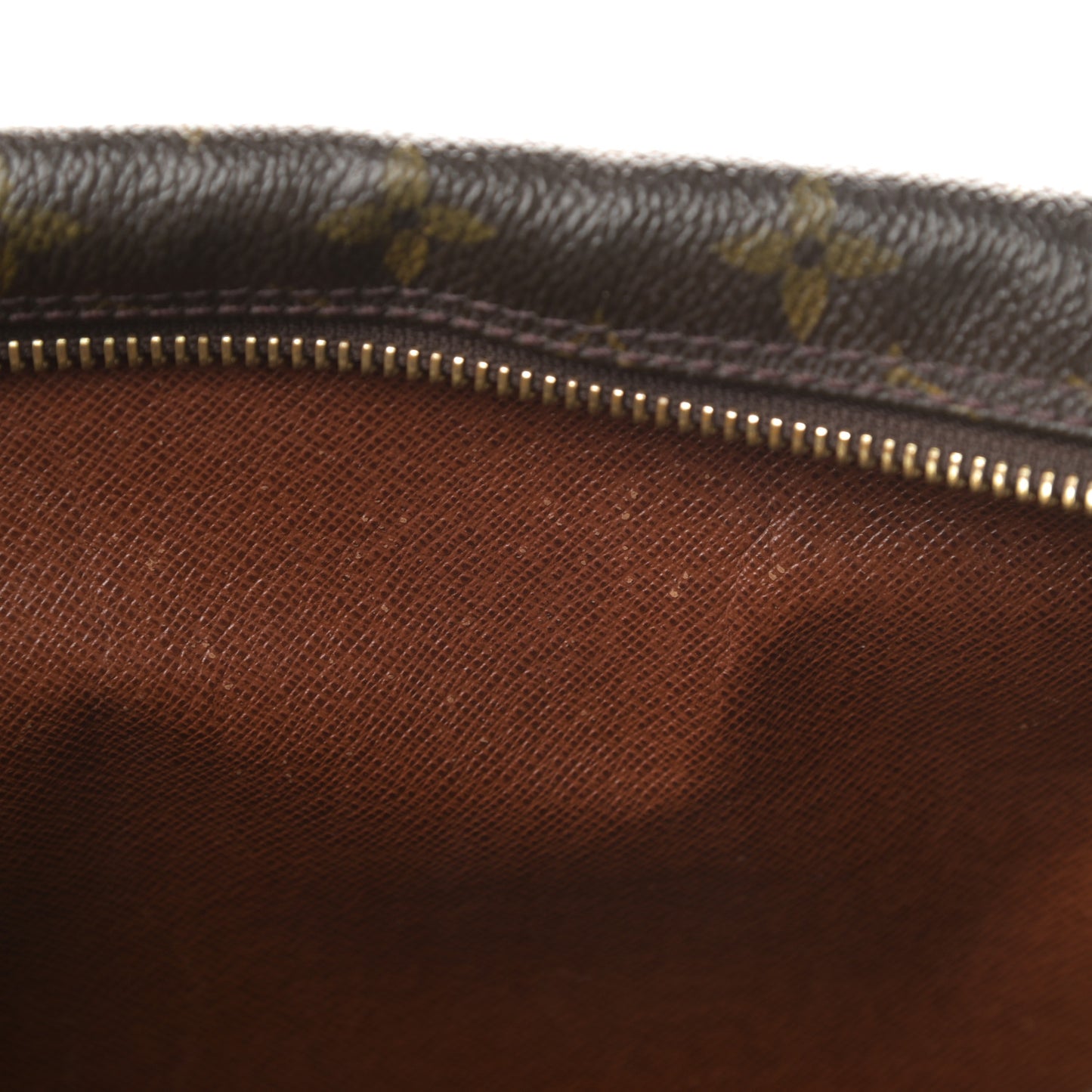 Monogram Nil 28
