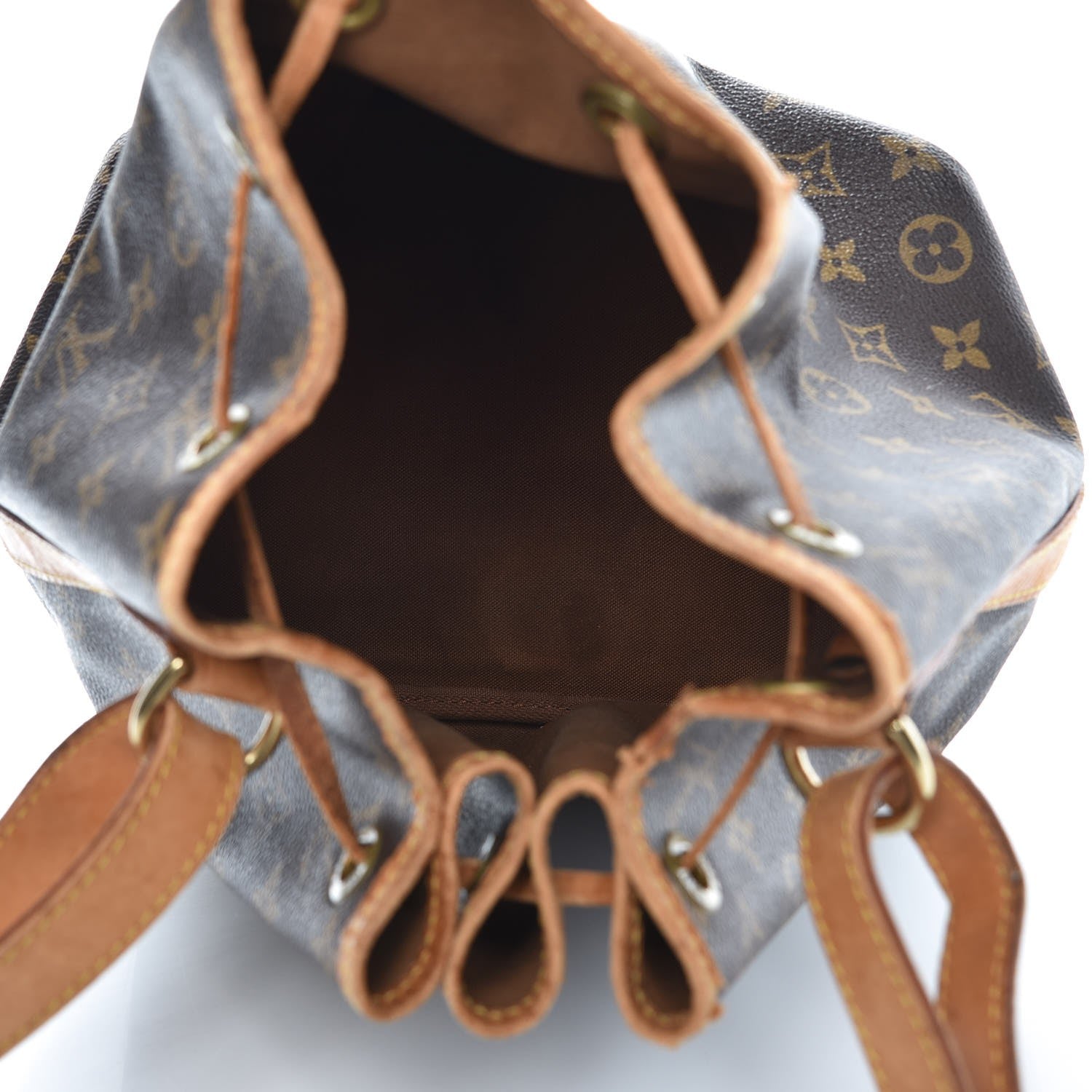 Louis Vuitton Monogram Petit Noe 4 of 31