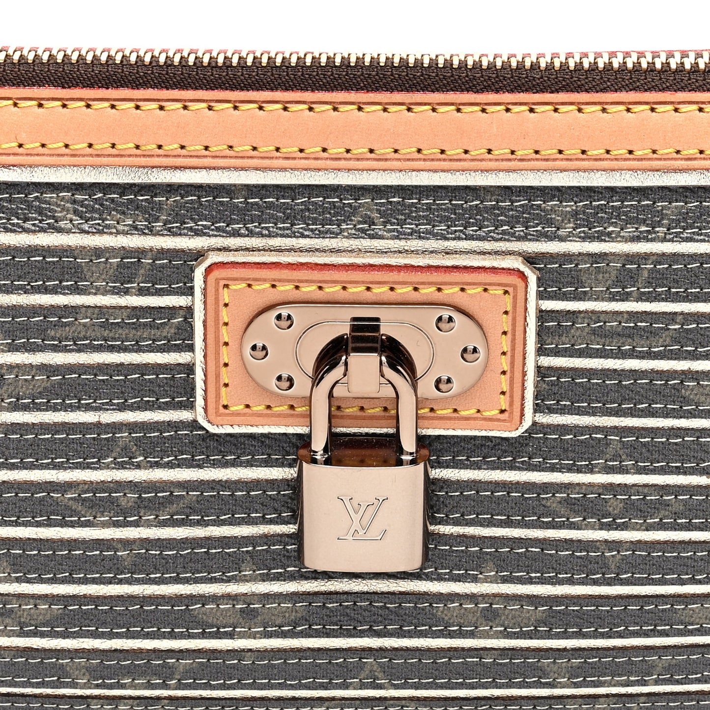 Monogram Eden Zoe Pochette Peach