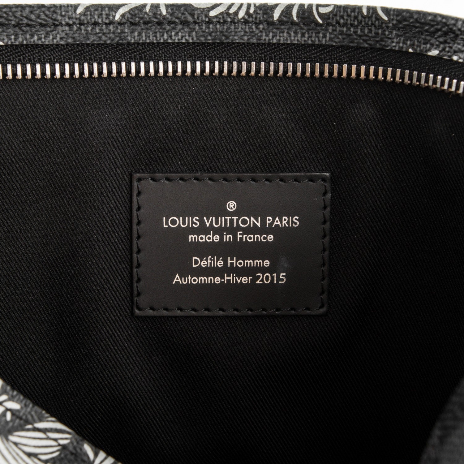 Louis Vuitton Damier Graphite Rope Pochette Voyage White 6 of 7