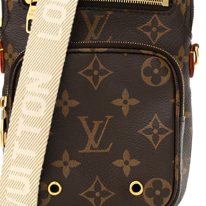 Louis Vuitton Monogram Utility Phone Sleeve 7 of 10