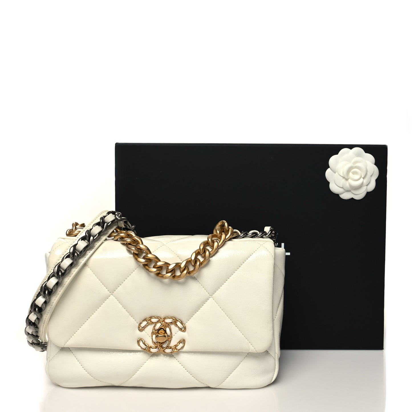 Shiny Crumpled Calfskin Quilted Medium Chanel 19 Flap White