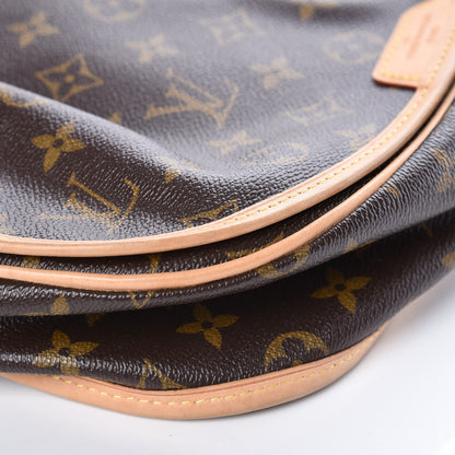 Louis Vuitton Monogram Menilmontant PM 10 of 15