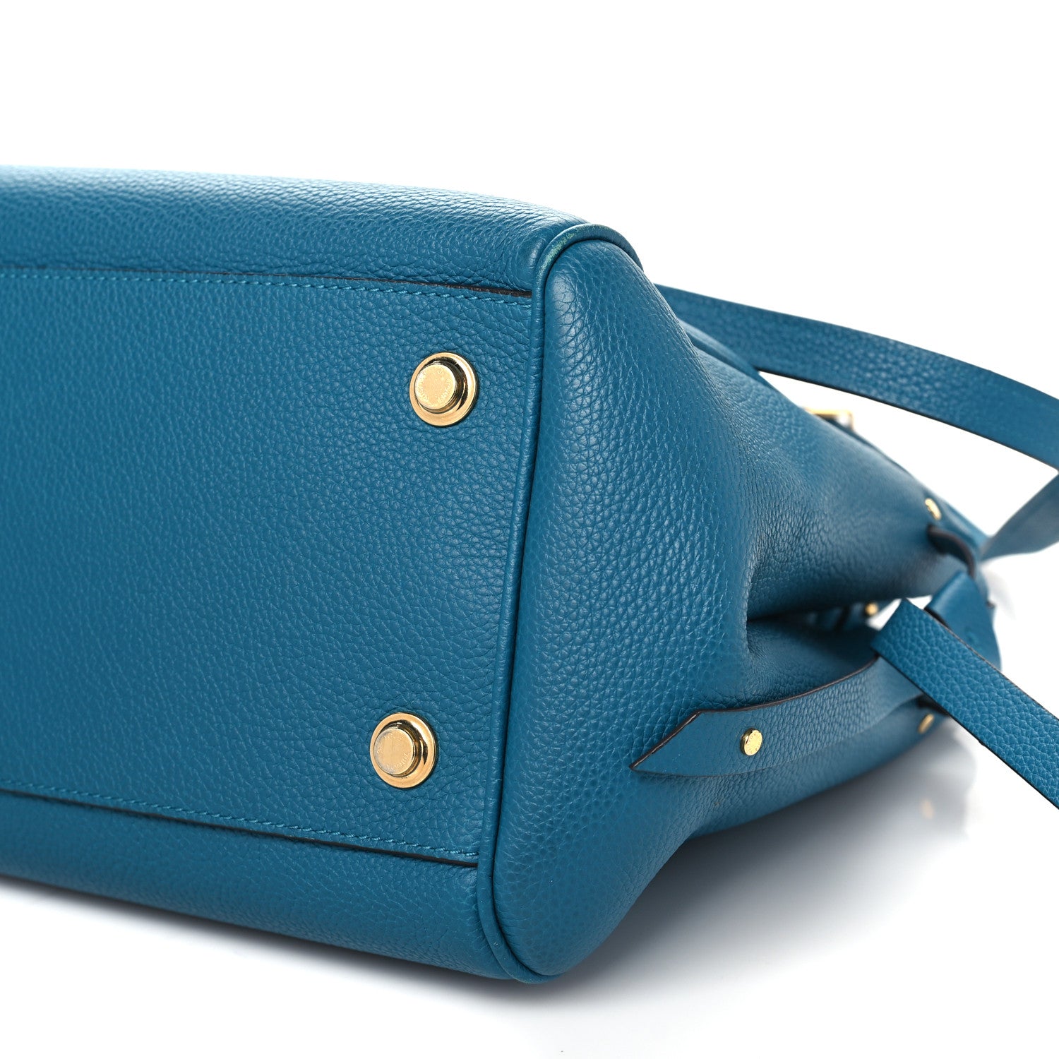 Louis Vuitton Veau Nuage Milla MM Colvert 9 of 11