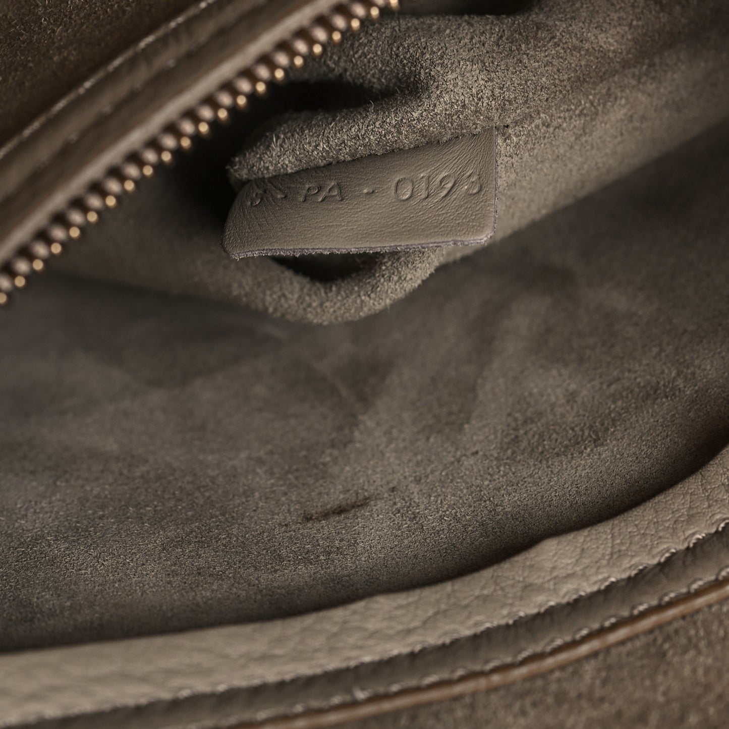 Smooth Calfskin Medium Phantom Luggage Taupe
