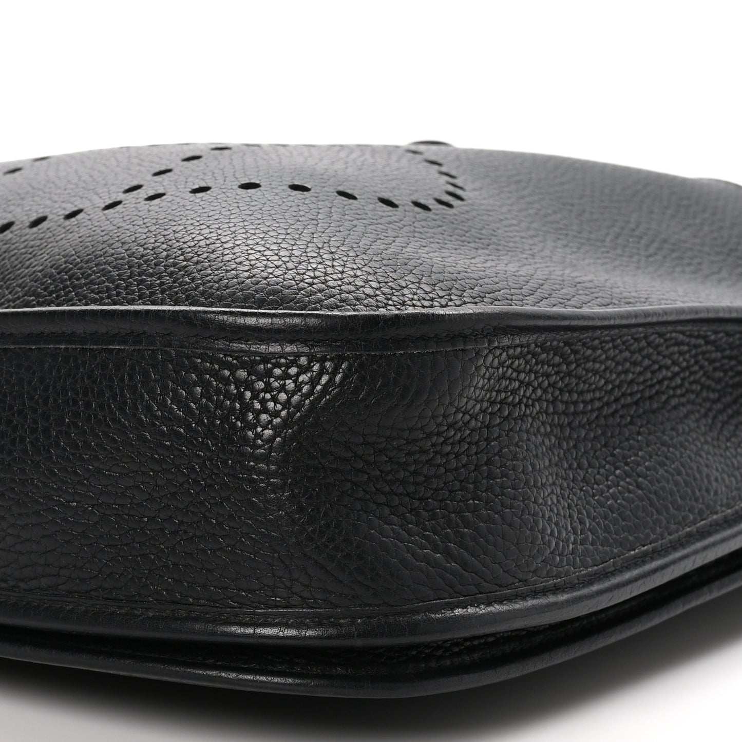 Taurillon Clemence Evelyne II PM Black