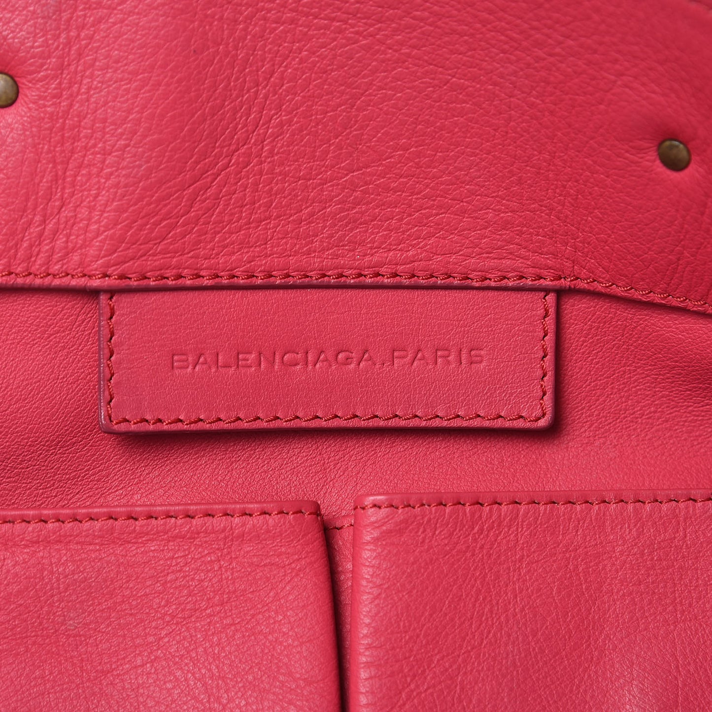Veau Papier A4 Zip Around Tote Rouge Grenade
