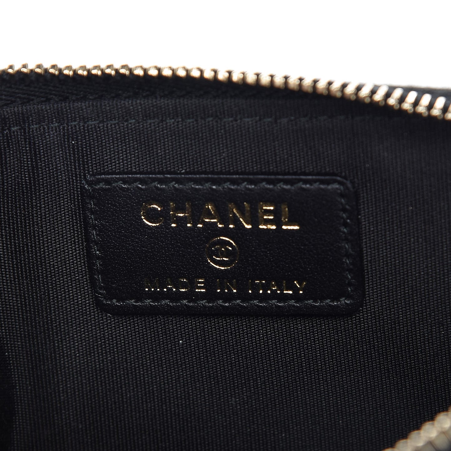 Caviar Quilted Classic Zip Boy Pouch Black