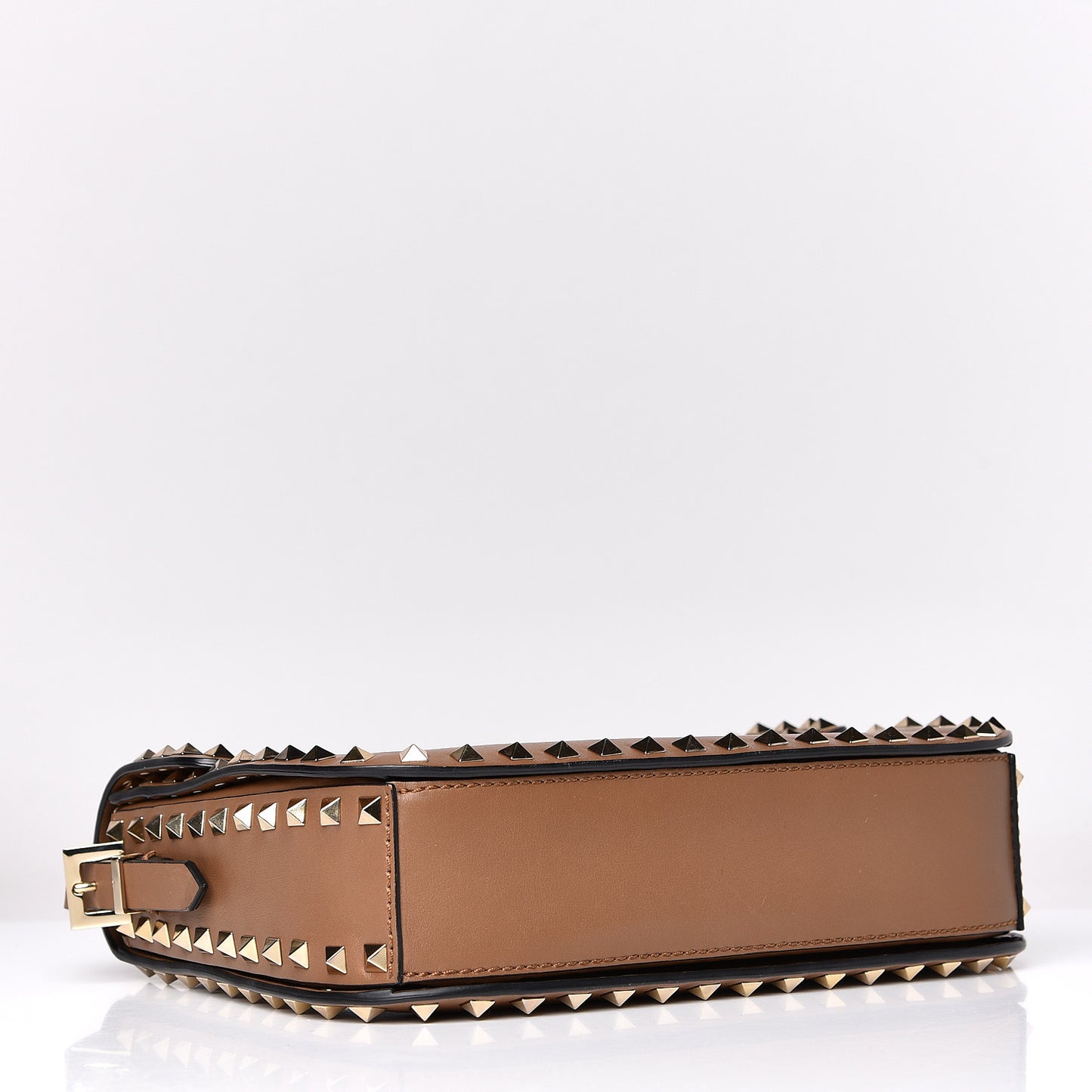 Vitello Medium Rockstud Flap Saddle Bag Nocciola