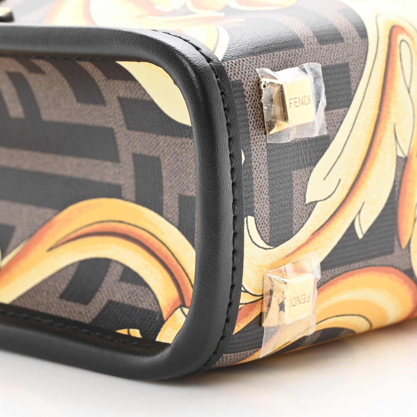 X VERSACE Vitello King Catalan Mirror Plexiglass Fendace FF Baroque Logo Mini Fendi Sunshine Shopper Tote Black Gold
