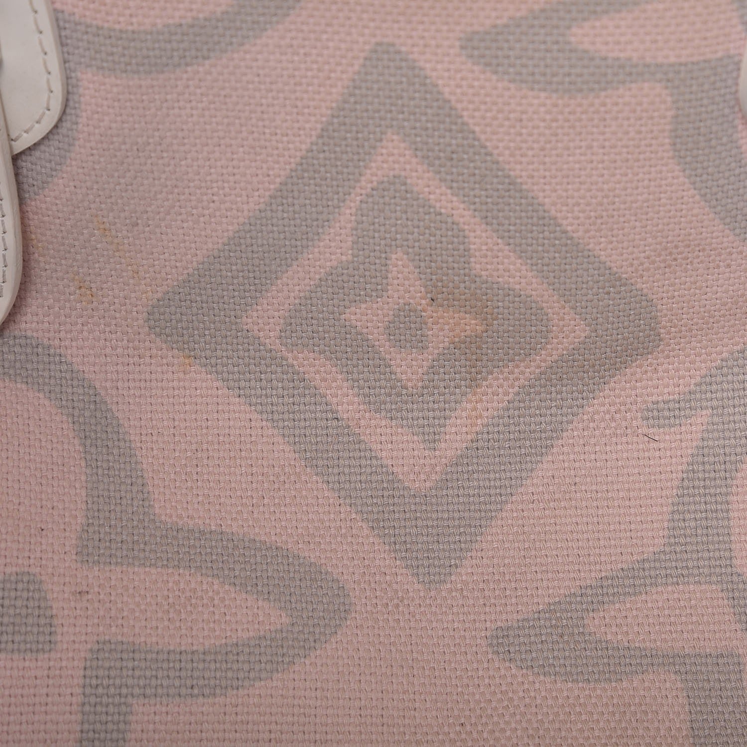 Louis Vuitton Tahitienne Cabas PM Pink 12 of 27