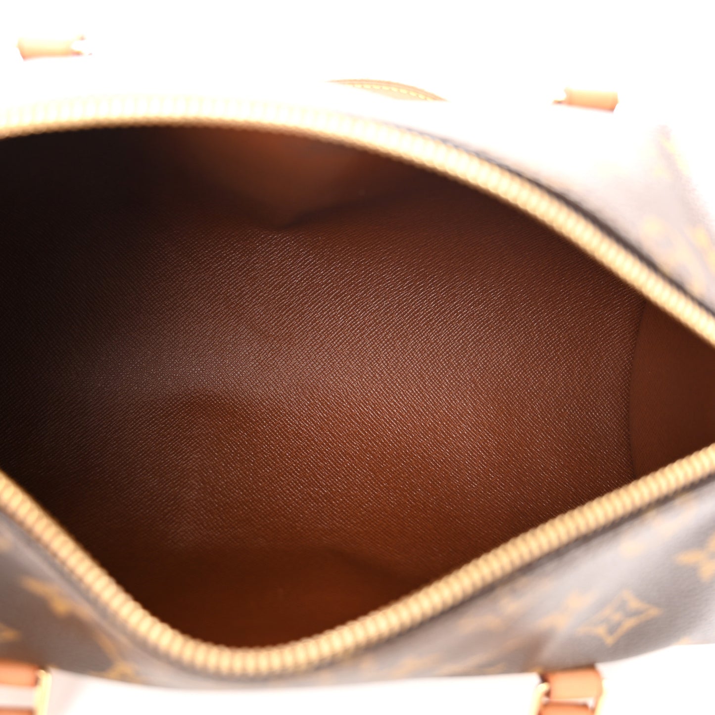 Monogram Papillon 26