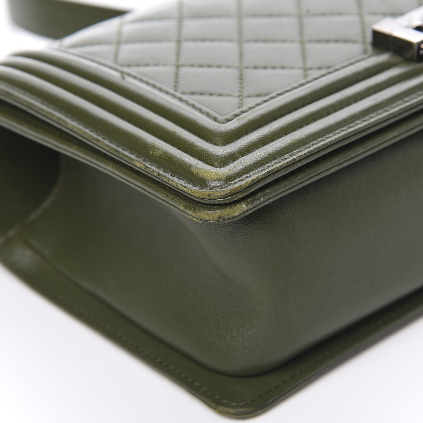Lambskin Quilted Medium Boy Flap Khaki