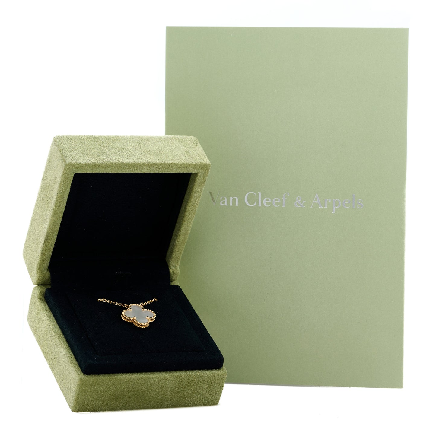 18K Yellow Gold Mother of Pearl Vintage Alhambra Pendant Necklace