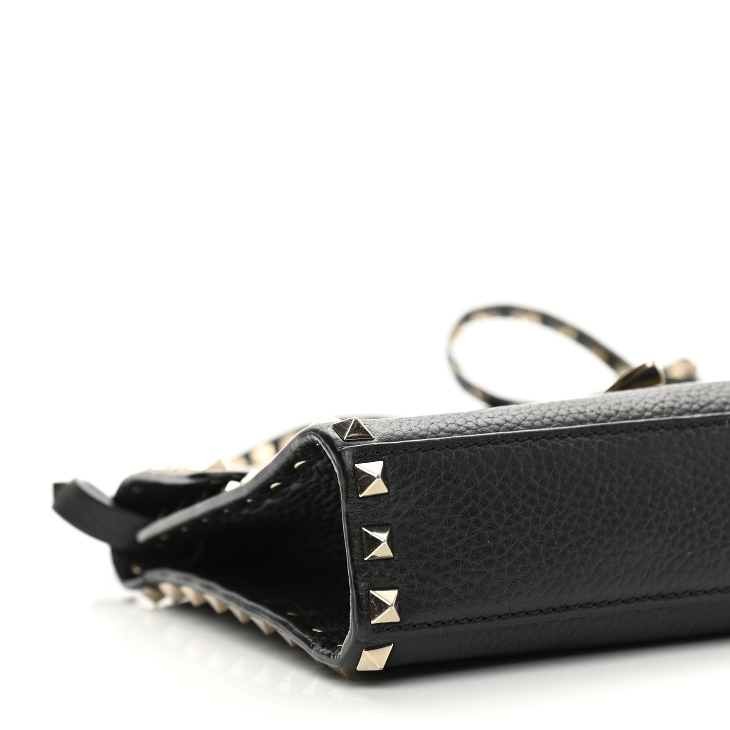 Pebbled Calfskin Medium Rockstud Flip Lock Crossbody Bag Black
