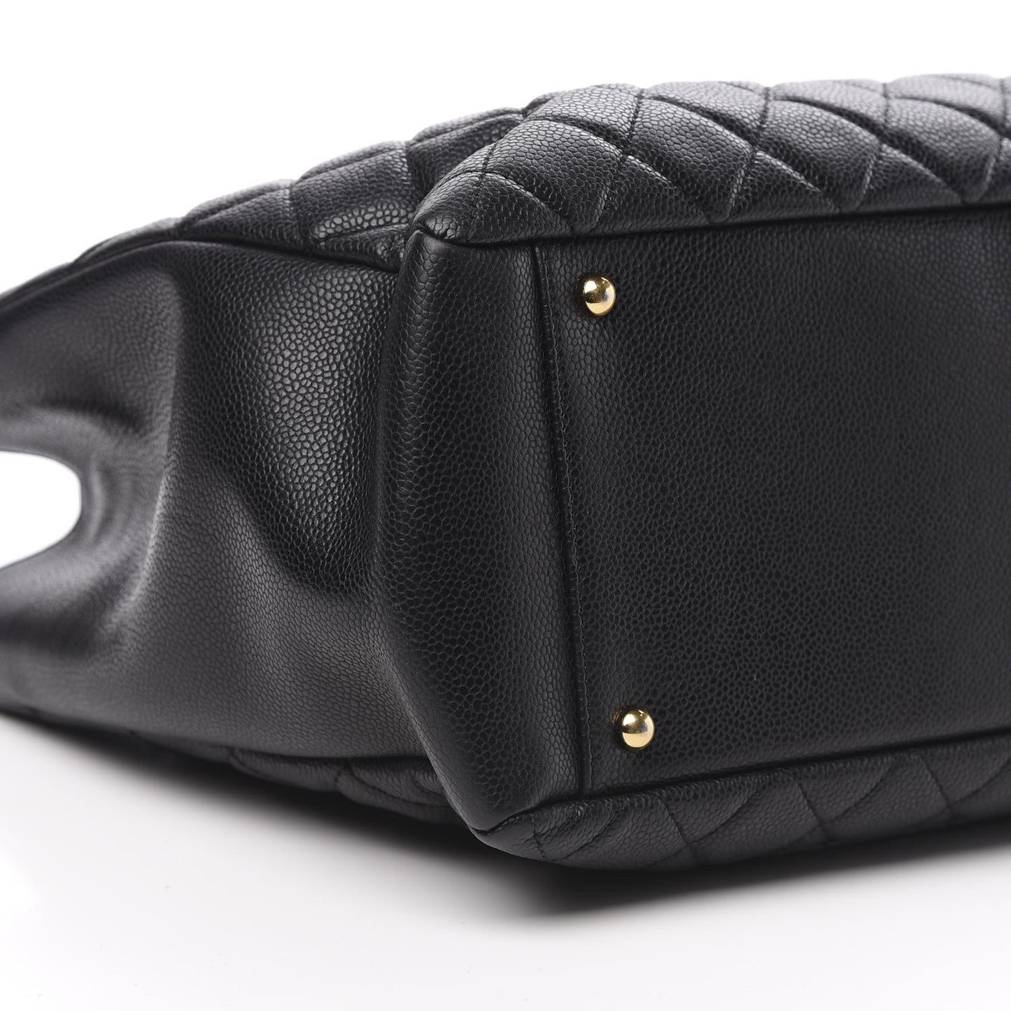 Caviar Quilted XL Grand Shopping Tote GST Black