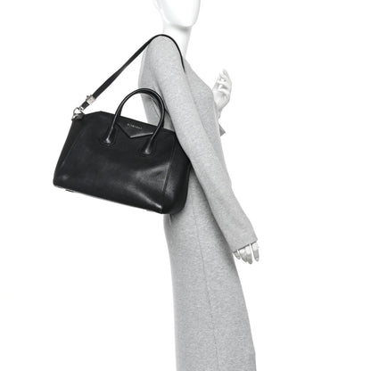 Givenchy Sugar Goatskin Medium Antigona Black 2 of 10
