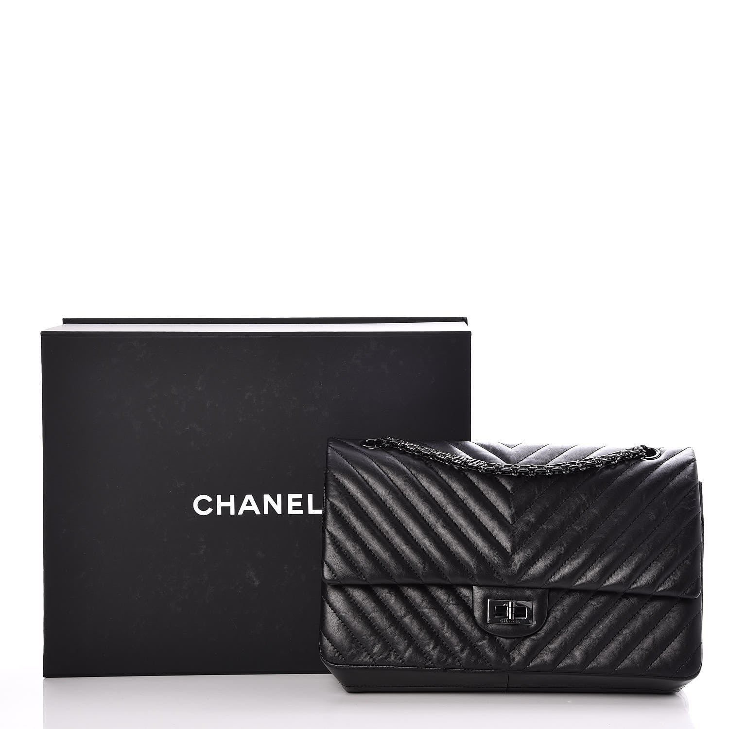 Chanel Aged Calfskin Chevron 2.55 Reissue 226 So Black 8 of 8