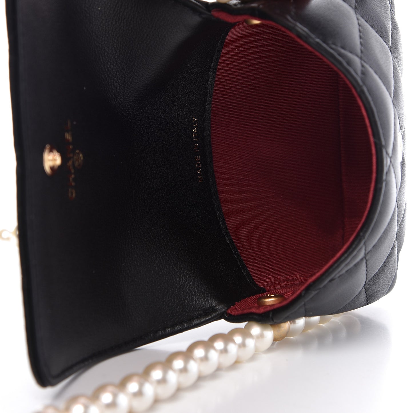 Calfskin Quilted About Pearls Card Holder Flap With Chain Black