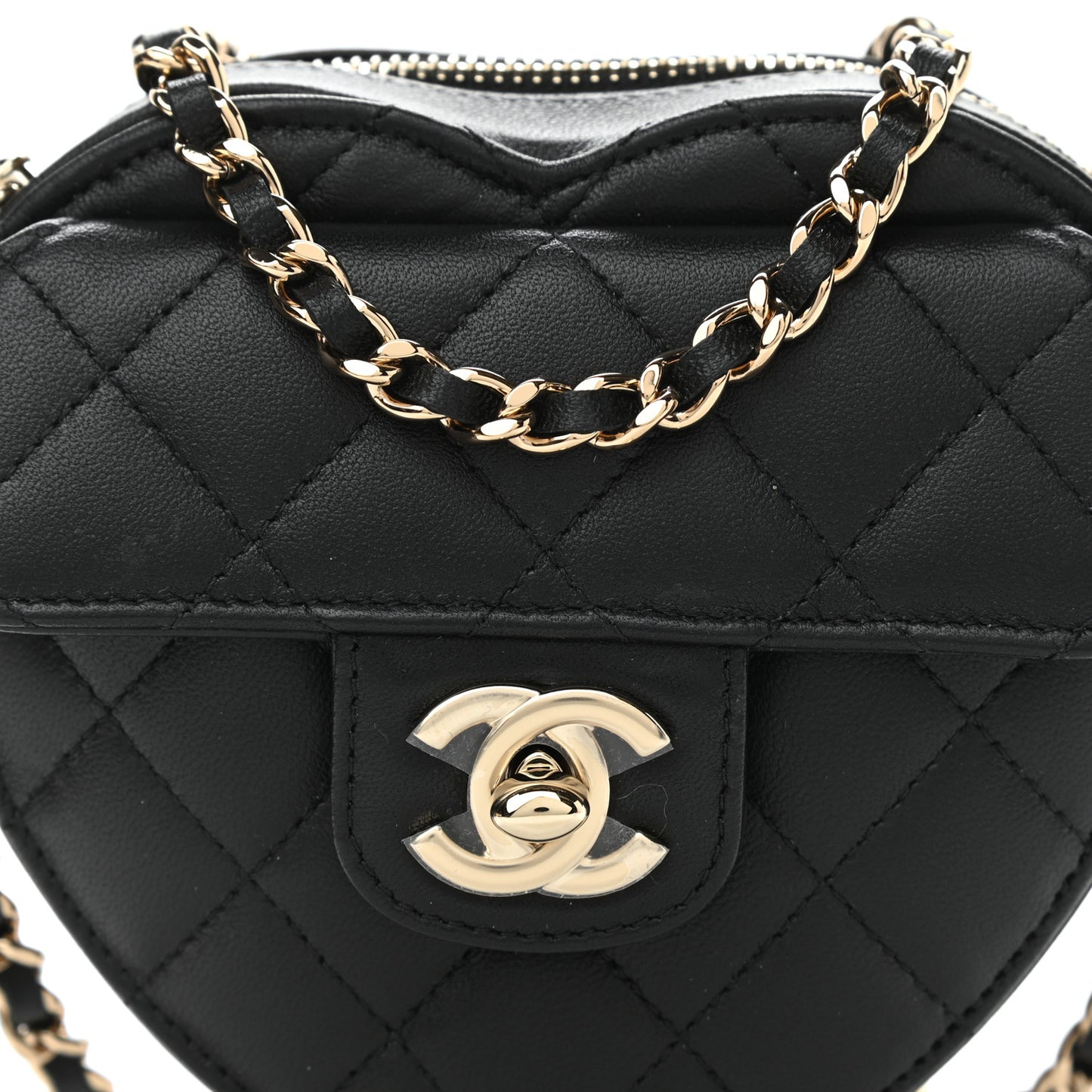 Lambskin Quilted CC In Love Heart Clutch With Chain Black