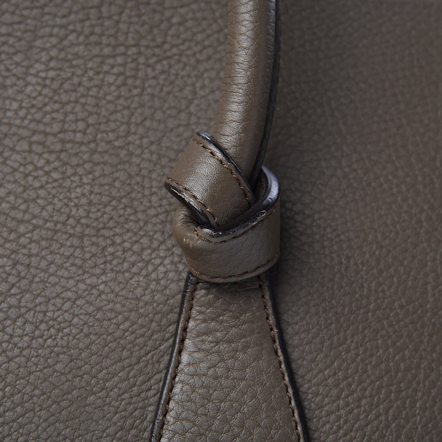 Crisped Calfskin Large Tie Knot Tote Grey