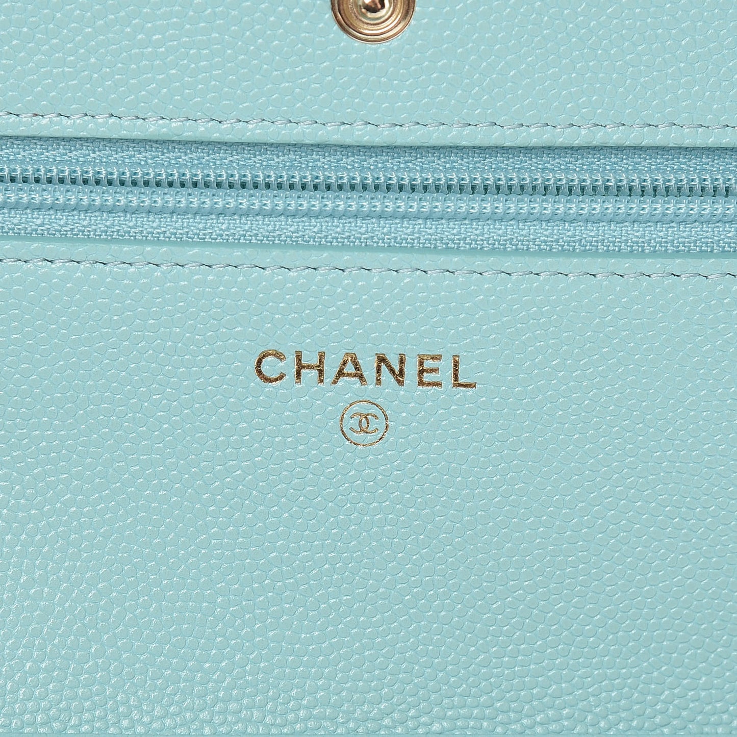 Caviar Quilted Wallet On Chain WOC Light Blue