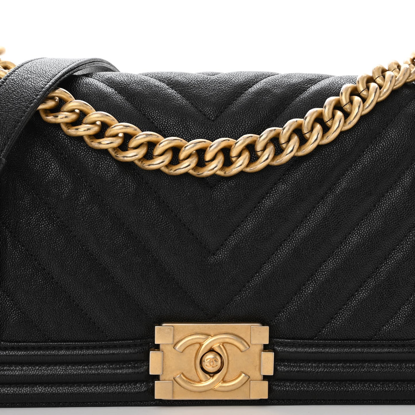 Caviar Chevron Quilted Medium Boy Flap Black