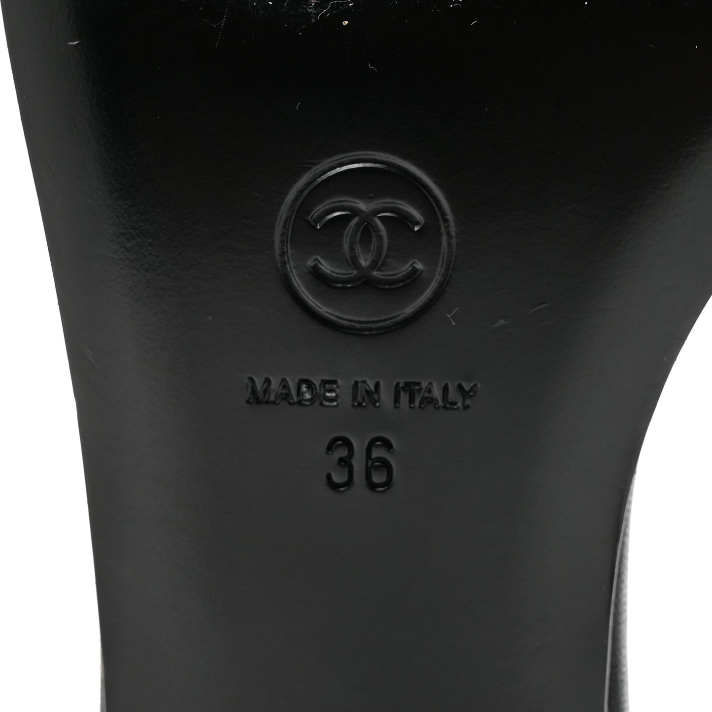 Lambskin Metal Heart Thong Sandals 36 Black