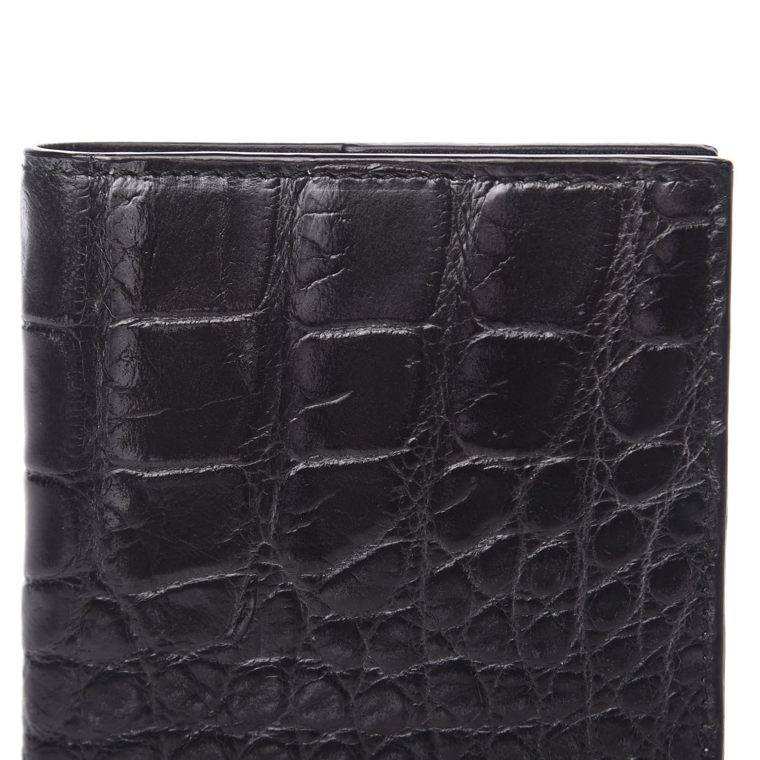 Gucci Crocodile Passport Case Black 8 of 9
