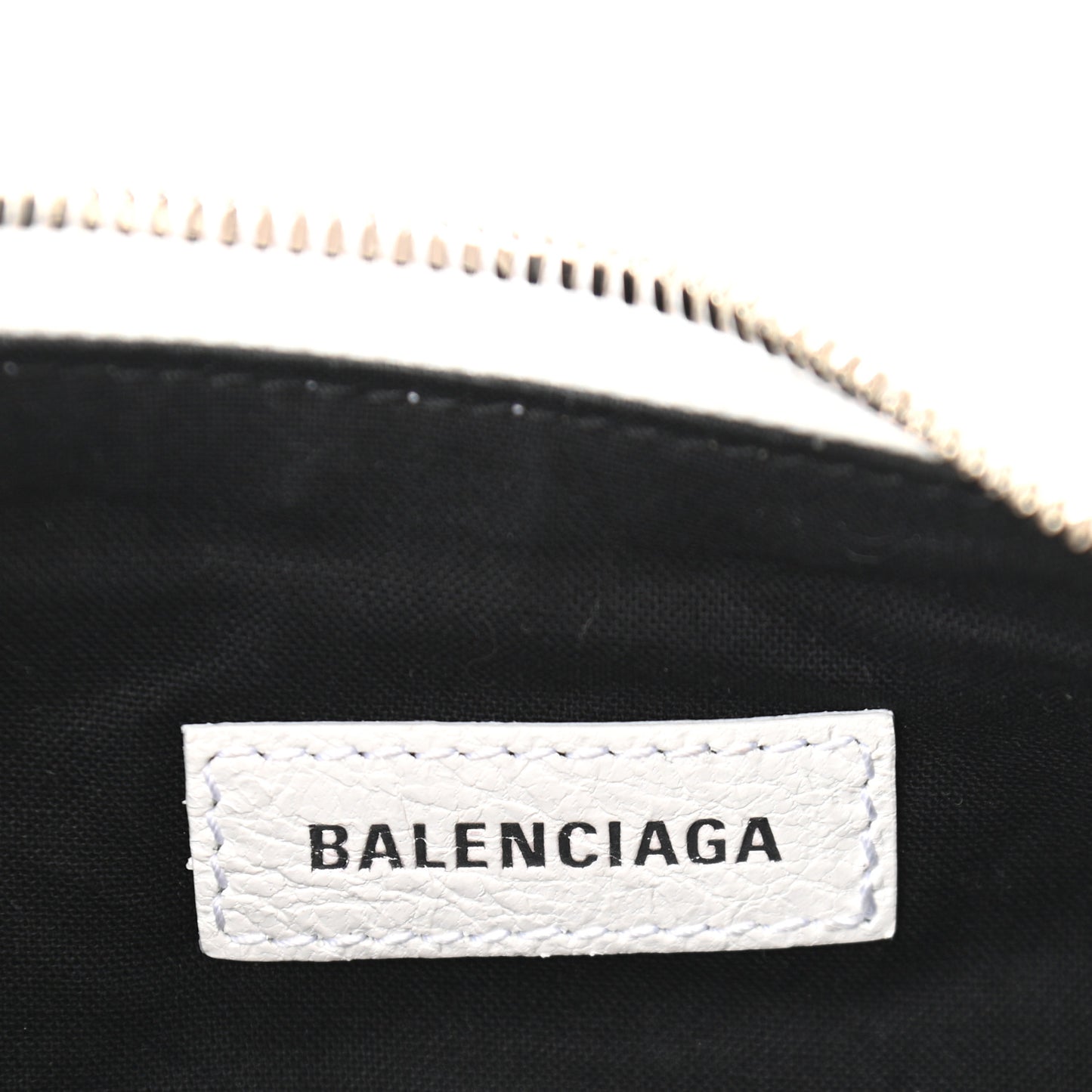 Agneau Arena Le Cagole Shoulder Bag XS Optic White