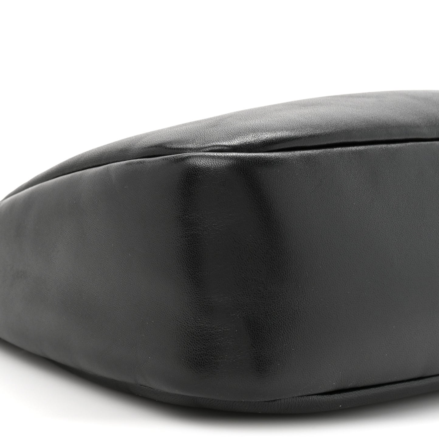 Nappa Soft Padded Re-Edition 2005 Shoulder Bag Black